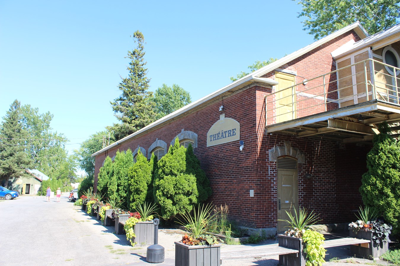 Un nouveau souffle pour le théâtre du Village des Écluses
