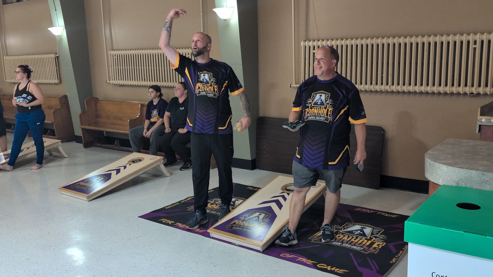 EN VIDÉO | L'engouement pour le cornhole atteint Vaudreuil-Soulanges