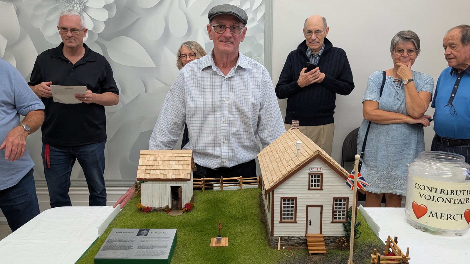Marc Walsh honore Saint-Télesphore avec une toute nouvelle maquette