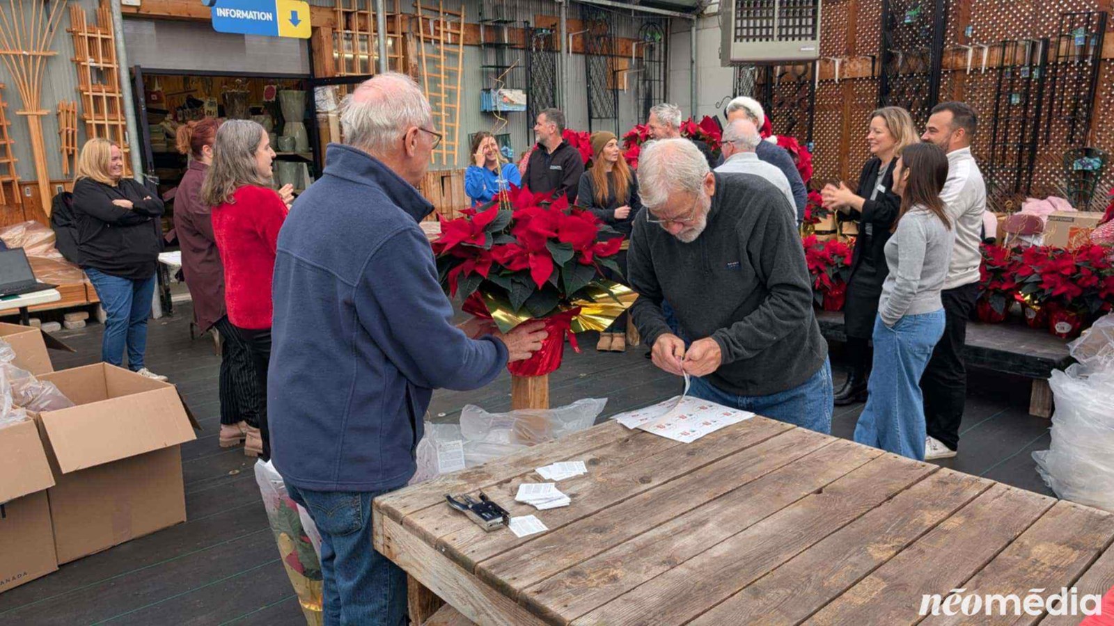 15e campagne de poinsettia au profit de la Maison de soins palliatifs Libella