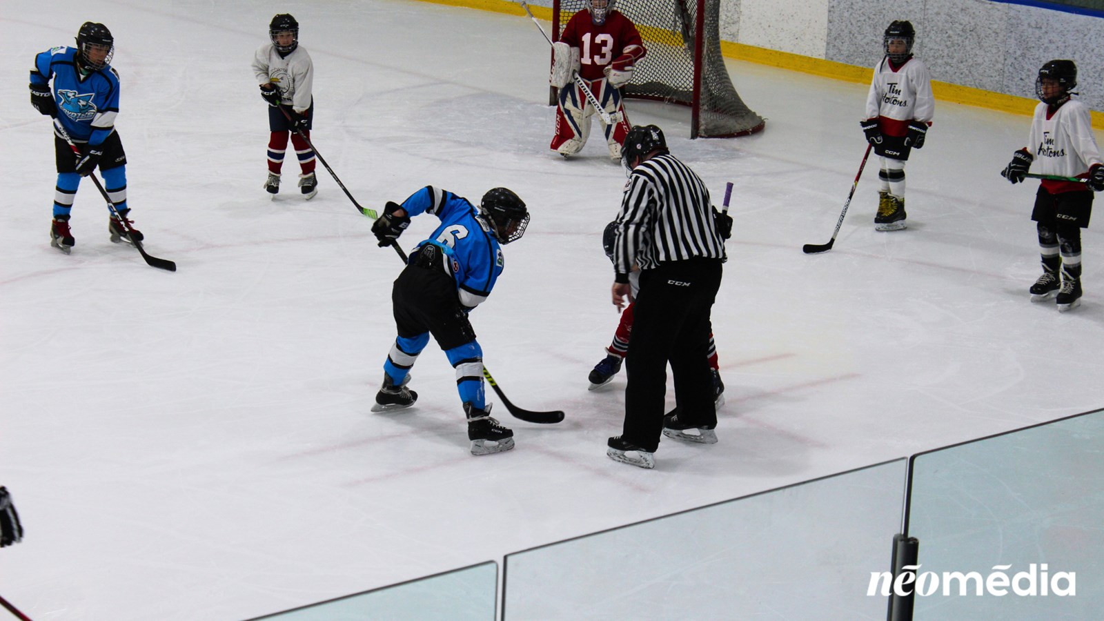 Un match enlevant entre les Coyotes et les Aigles