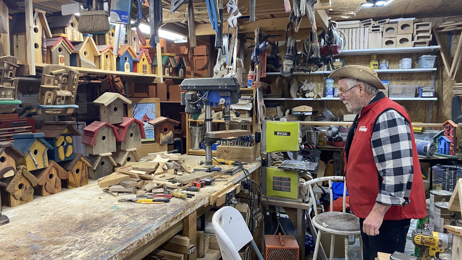 EN VIDÉO : Paul Sincennes, artisan du bois et du cœur