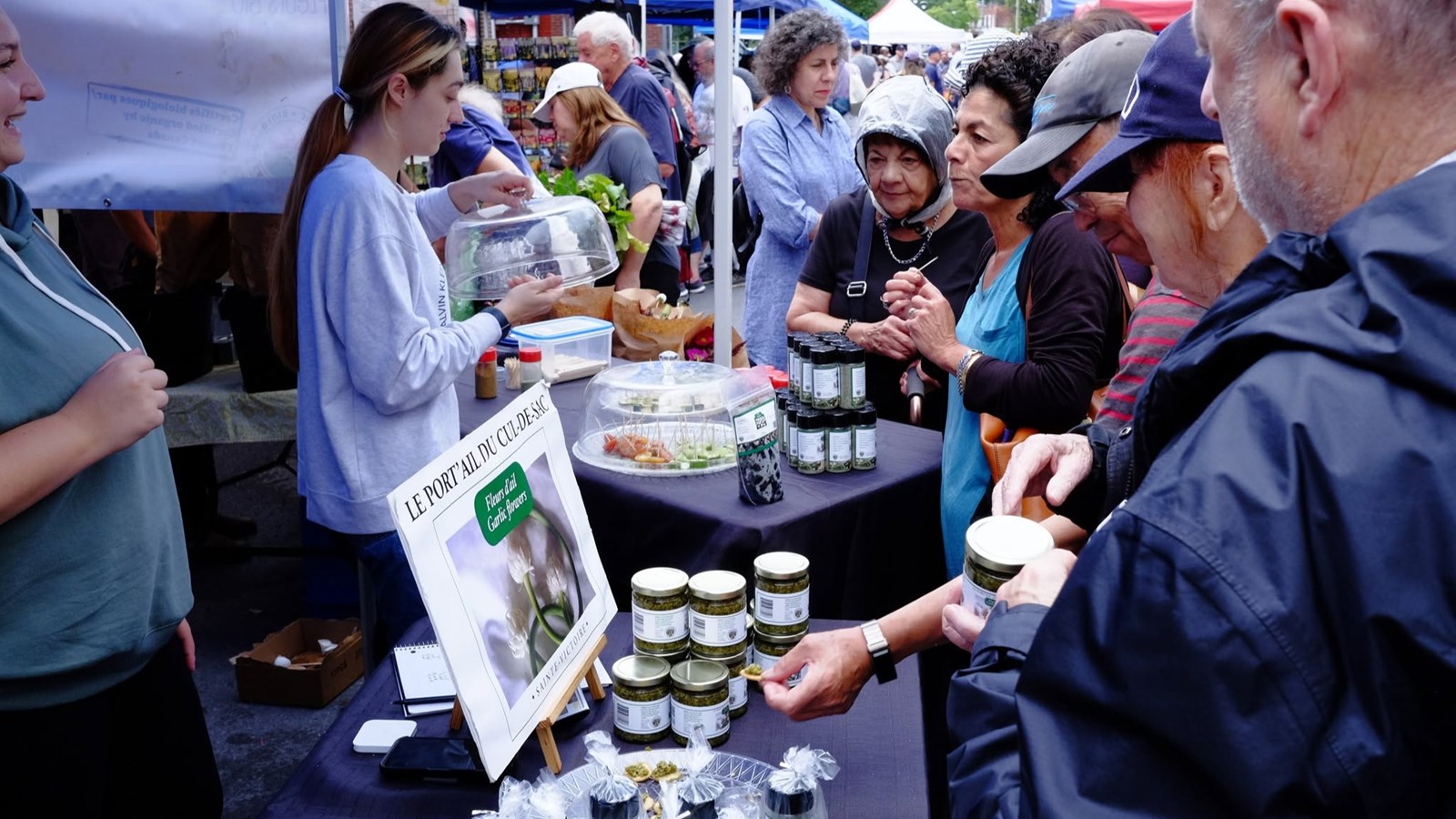 Soutenir les banques alimentaires au Festival de l'ail