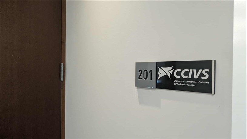 top-10-direction-generale-2025-neomedia-vaudreuil-soulanges-affaires-ccivs-134025285013004146-815x458.jpeg