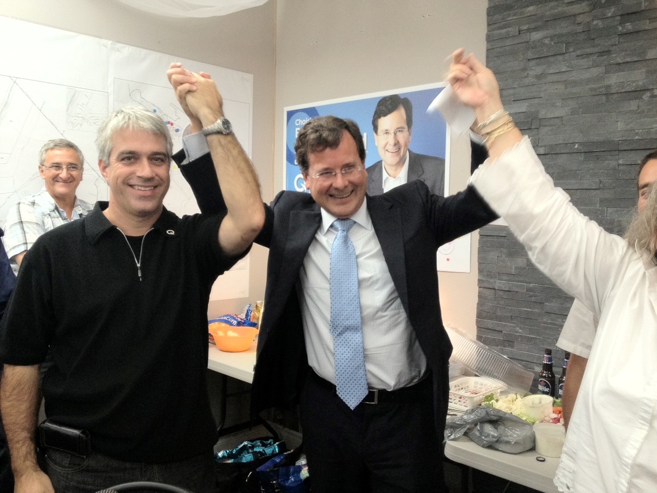Bertrand St-Arnaud réélu dans Chambly !