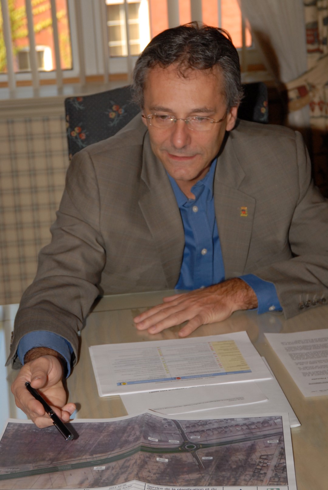 Départ et accusations du conseiller Demers
