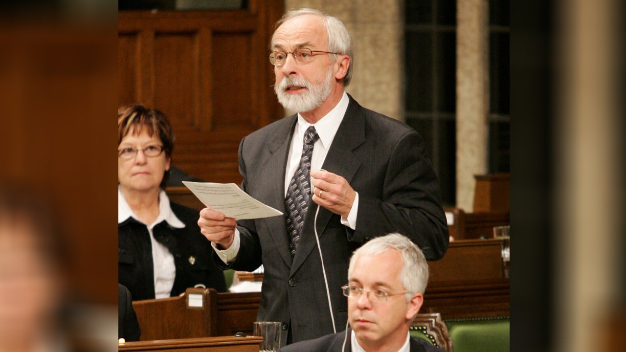 Le gouvernement conservateur n'a rien à faire des intérêts du Québec selon Yves Lessard