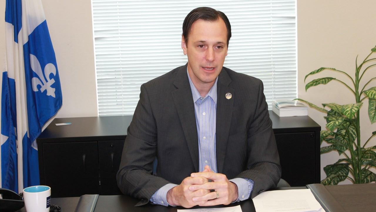 Jean-François Roberge réagit à la suite du refus du PLQ d'appuyer sa motion sur la fin des coupures en éducation