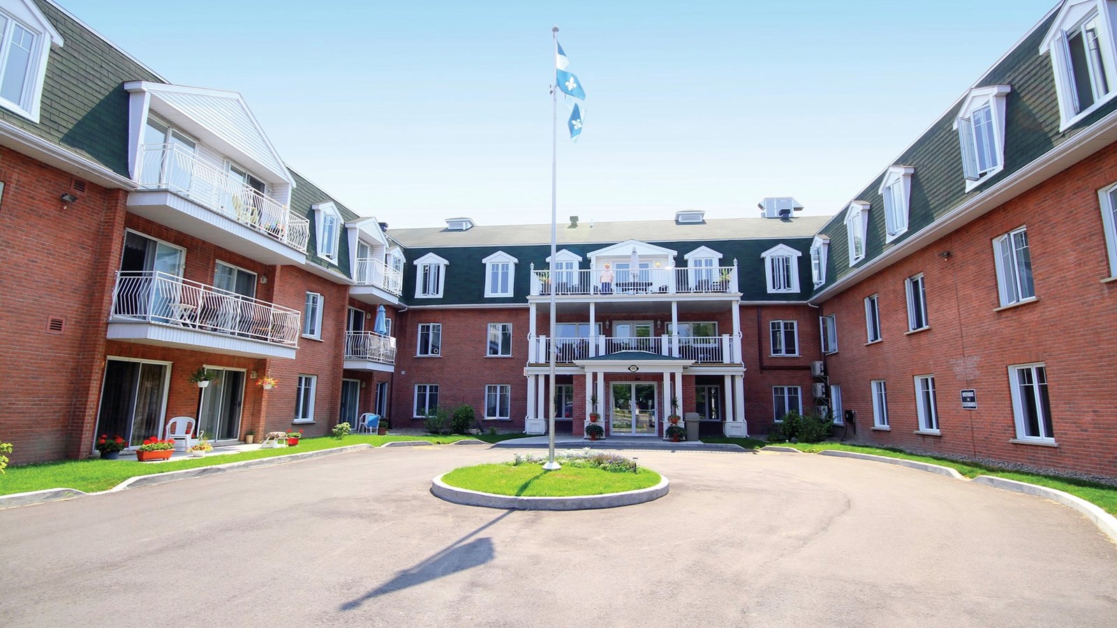 La Résidence des Bâtisseurs de Chambly accueille ses premiers employés Malgaches