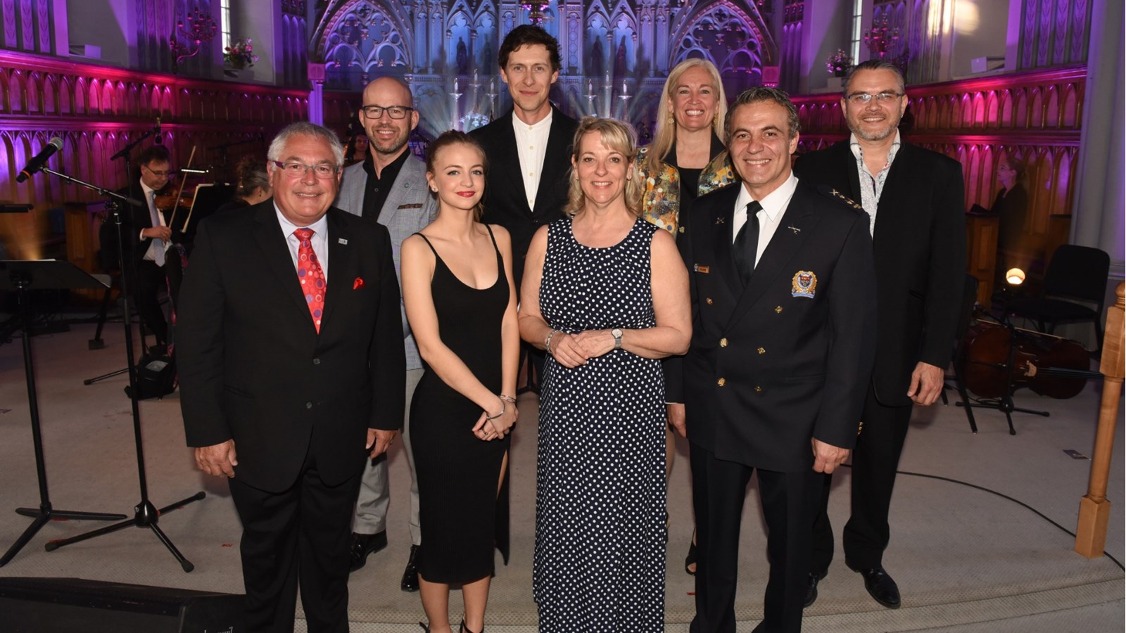 Luc Turcotte (Desjardins), Patrice Michaud, Geneviève Fortier (SSQ Assurance), Maestro Airat Ichmouratov (OSDL)
Jean-Marc Léveillé (Président OSDL), Ludivine Reding, la mairesse de Longueuil, Sylvie Parent, le directeur du SPAL, Fady Dagher.
