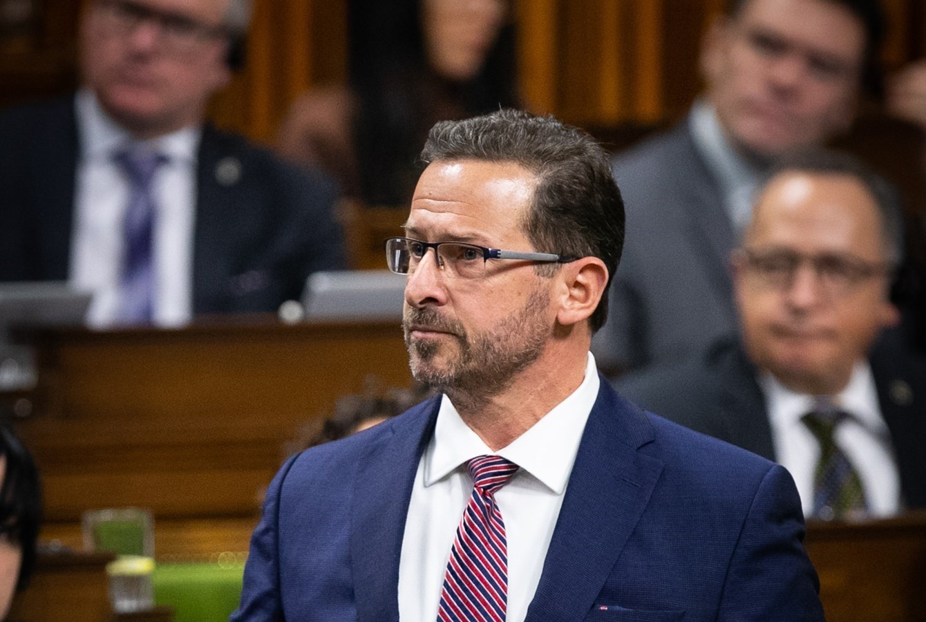 Au lendemain de l’annonce d’un cas au sein de son cabinet, Yves-François Blanchet et les députés présents au caucus du 8 septembre s’étaient déjà placés en isolement préventif. 