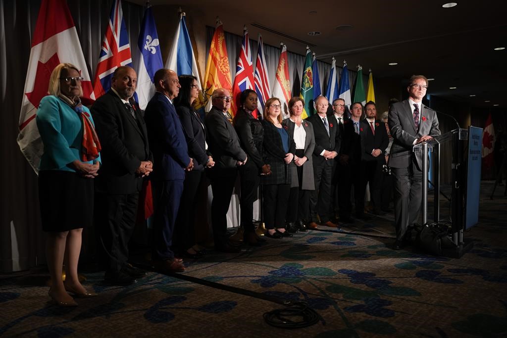 Les ministres de la Santé attendent des détails sur le financement d'Ottawa