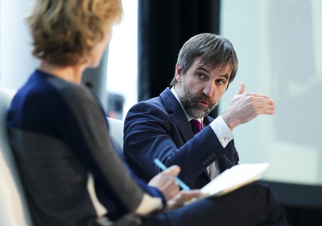Le coût économique des GES cinq fois plus élevé que prévu, selon Steven Guilbault