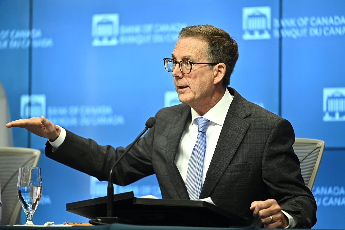 Les banques réduisent leurs taux préférentiels après la baisse du taux directeur