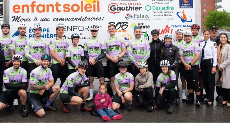 Les policiers de Laval pédalent pour une bonne cause
