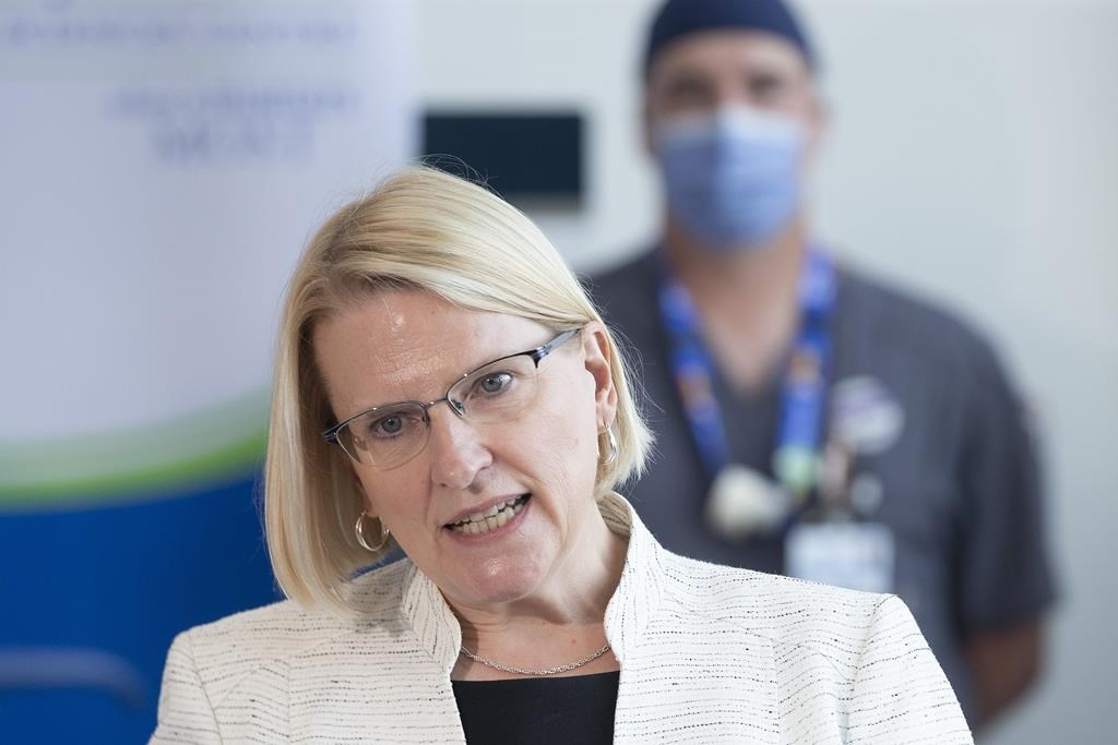 Pénuries de personnel en santé: l'Ontario veut accélérer le processus d'accréditation