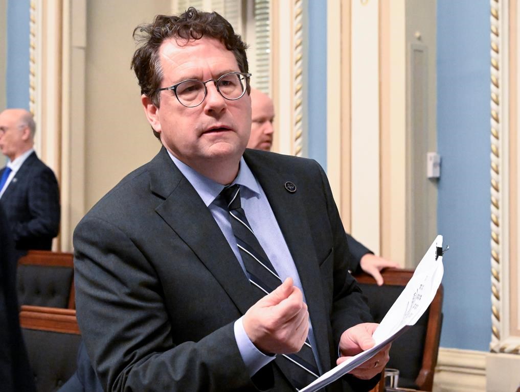 Salaires: Bernard Drainville méprise les enseignants, estime la libérale Marwah Rizqy