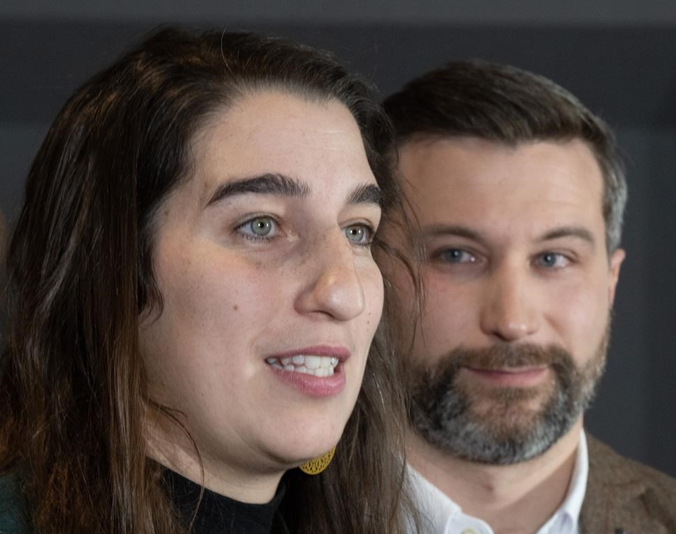 QS veut mettre fin aux enchères dans la vente des propriétés