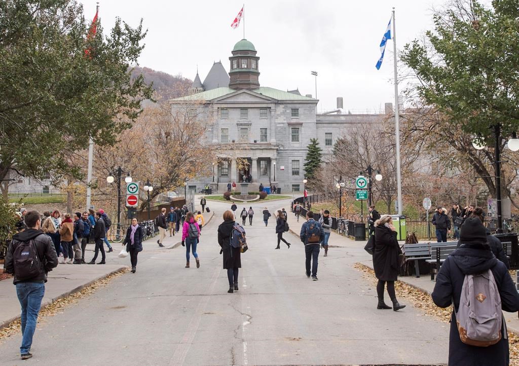 Les 1600 auxiliaires d'enseignement de l'Université McGill mettent fin à leur grève