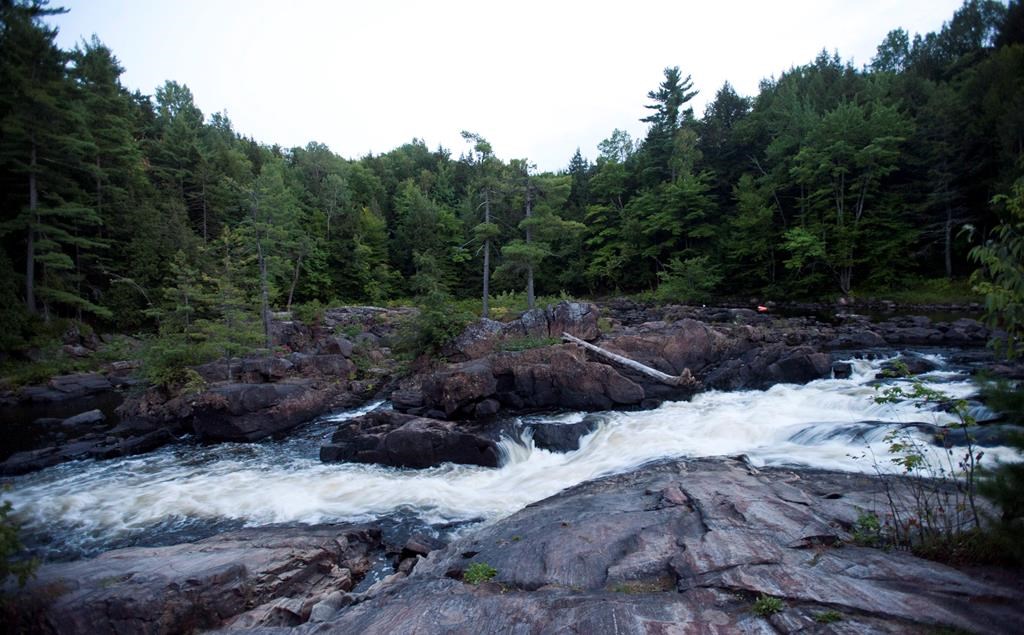 Rivières sous surveillance: le niveau de l'eau est en baisse du côté de Saint-Jérôme