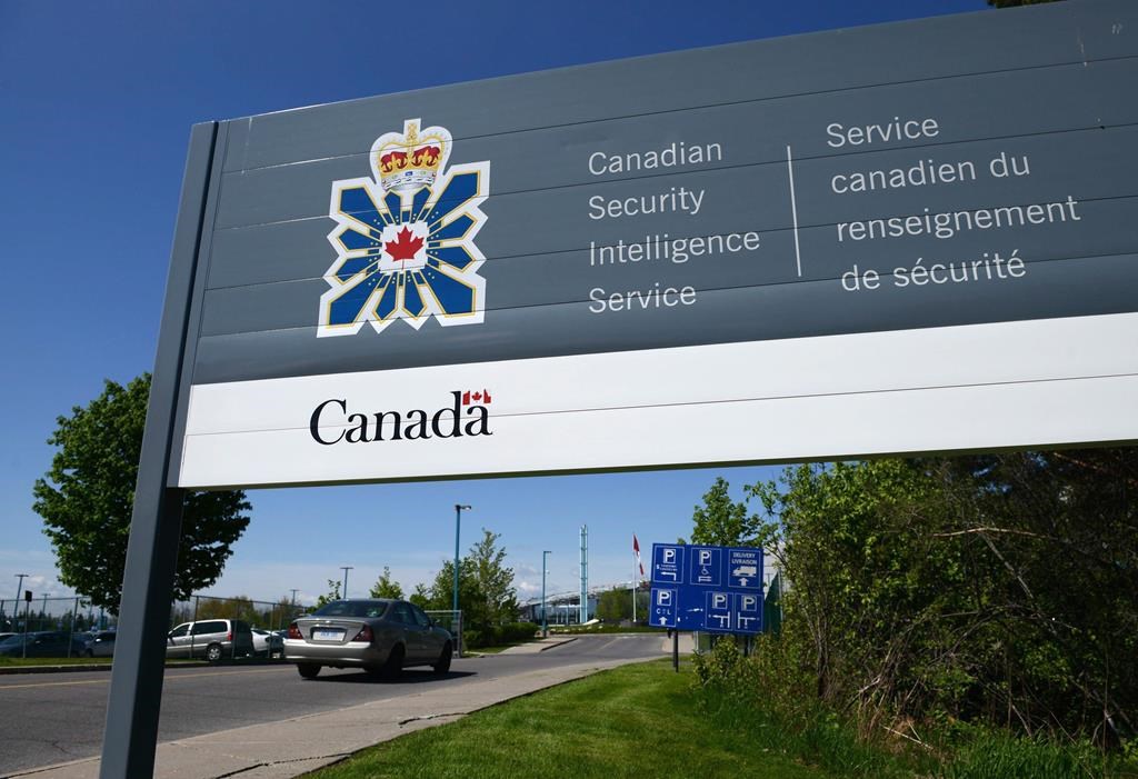 Un ex-employé à l'Agence spatiale canadienne est acquitté du chef d'abus de confiance