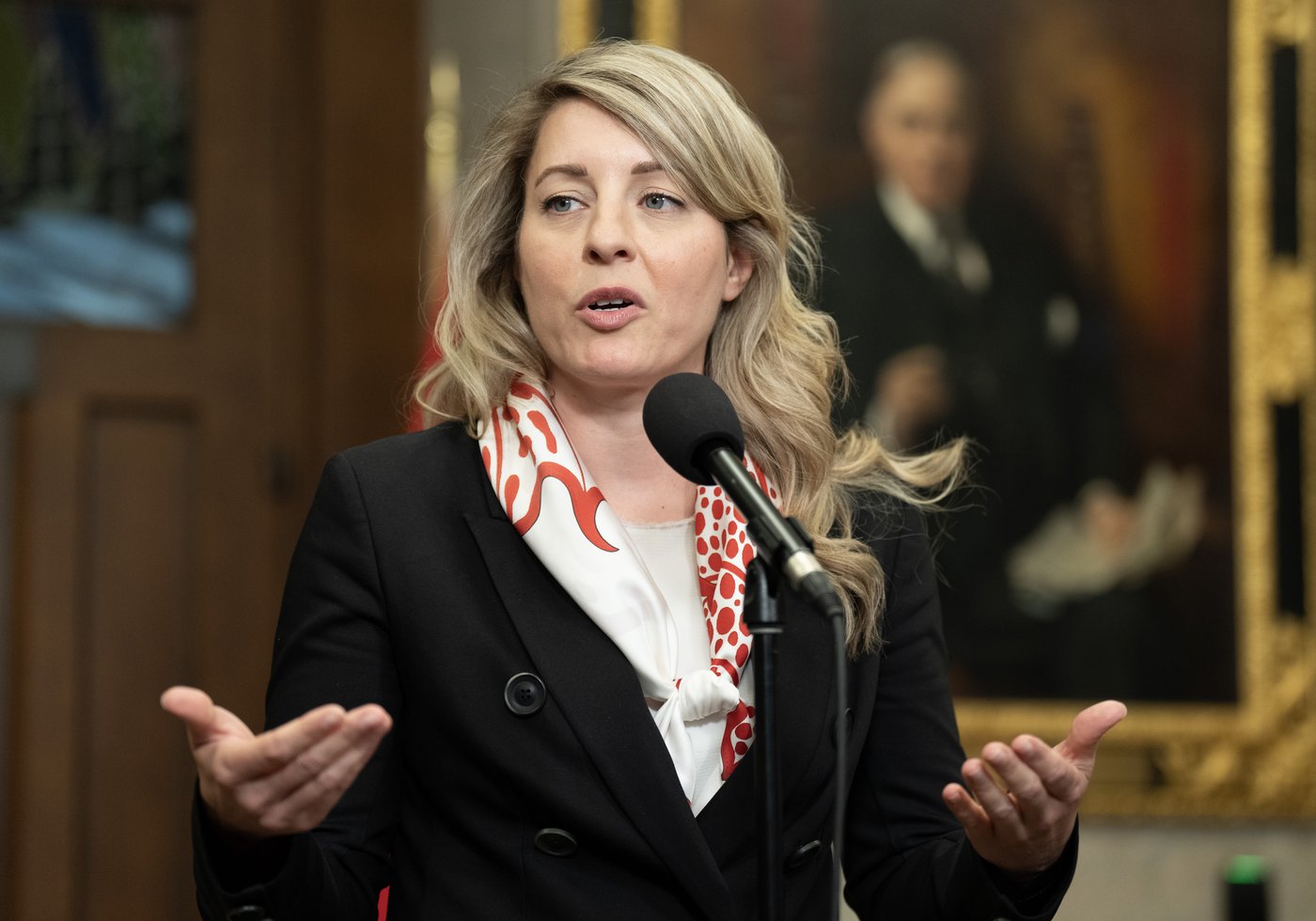 Ottawa prépare une «politique étrangère arctique» et invoque les tensions régionales