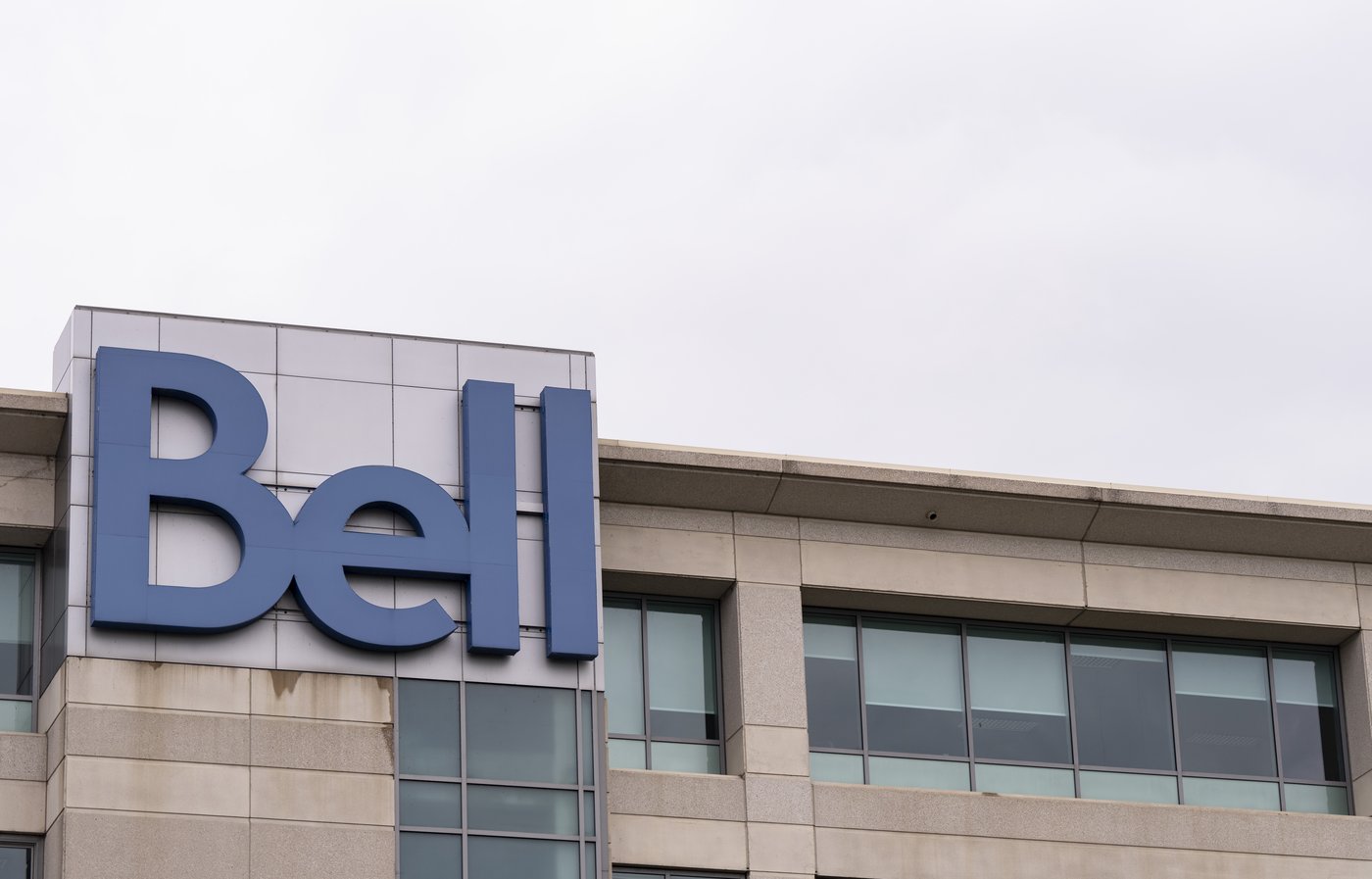 Les télécoms sont susceptibles de vendre des actifs, selon des experts