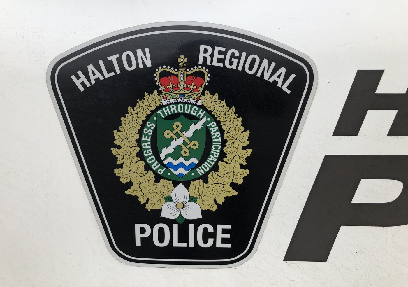 La police de Halton utilise l'IA pour évaluer les candidats au service d'urgence 911