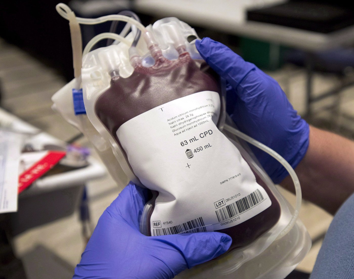 Transfusions sanguines: les Témoins de Jéhovah autorisent un choix individuel