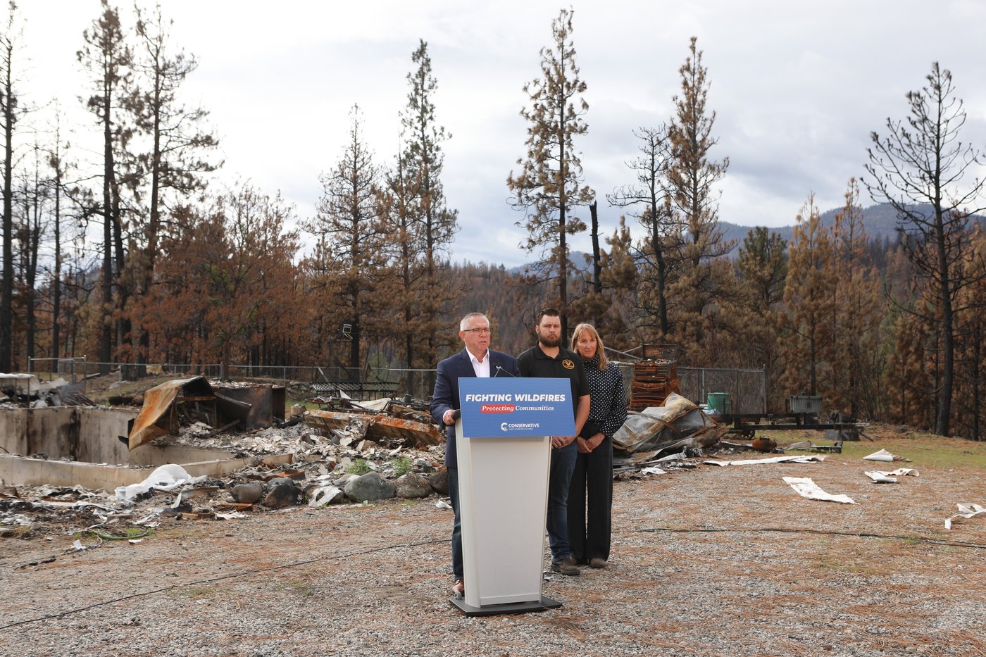 Les chefs des principaux partis de la C.-B. font campagne dans l'Okanagan